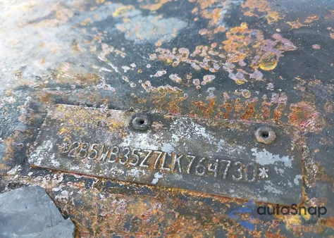 1990 Dodge Ram Wagon B350 Bus z USA, uszkodzony, nr VIN 2B5WB35Z7LK764730